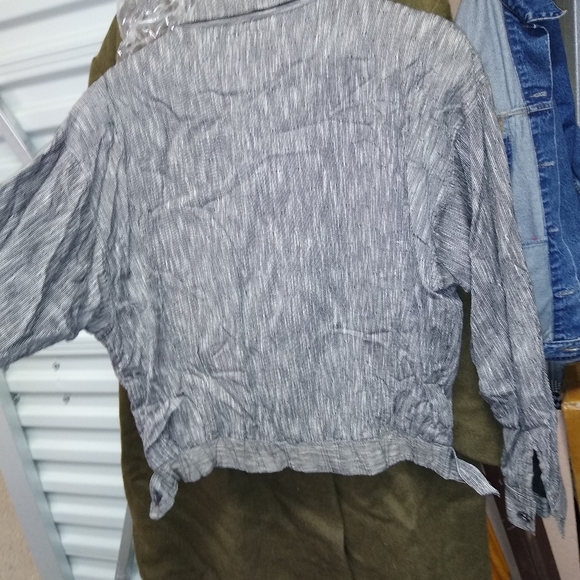 Western and Cowboy and Show and Reenactment Period clothing - Picture 2 of 16